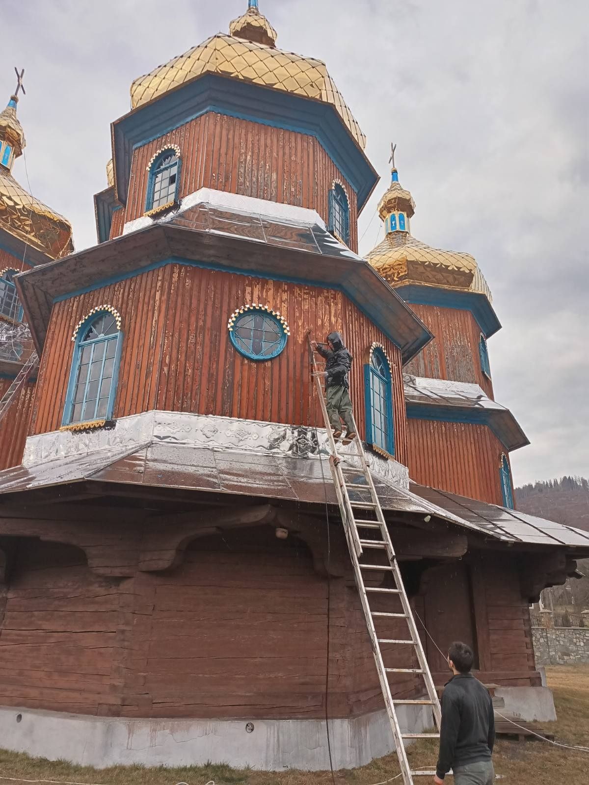 Фарбування даху. Миття покрівлі. Фарбування ангарів. Шифера. НАДІЙНО