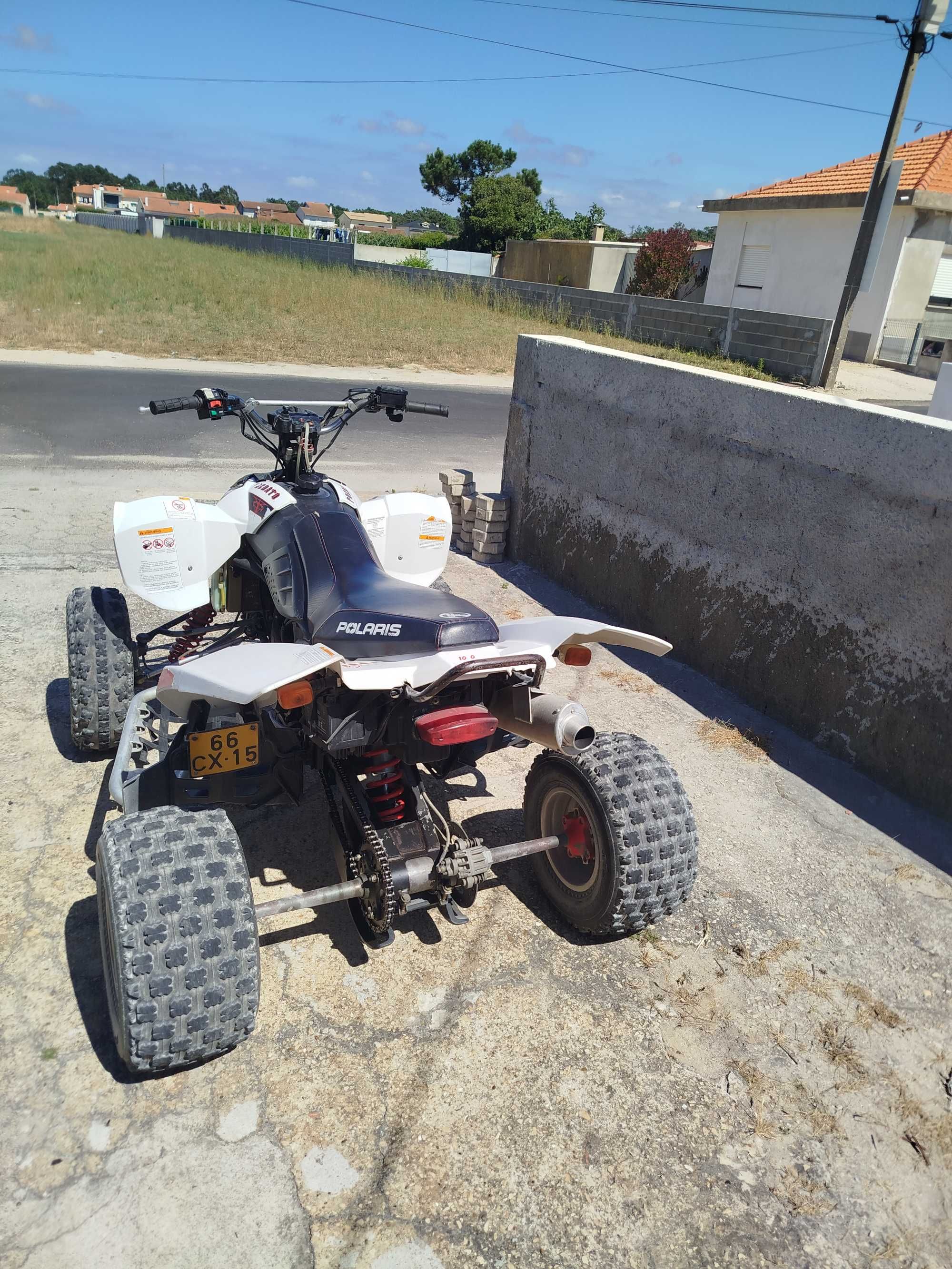 Polaris Predator 500 versão Troy Lee