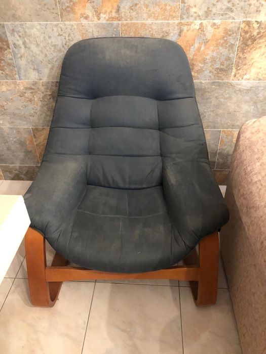 2 Cadeiras/Poltronas Madeira e Tecido