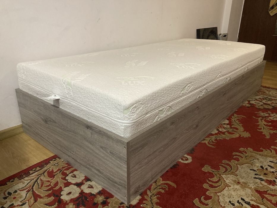 Materac łóżko stelaż 90x200 M&K Foam Koło