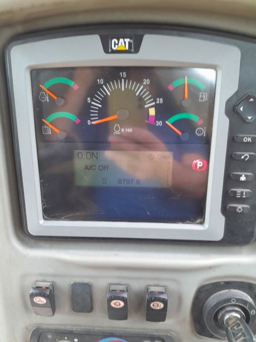 CATERPILLAR D6N Гусеничний Бульдозер