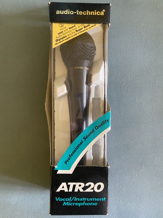 Микрофон проводной ATR20 для караоке