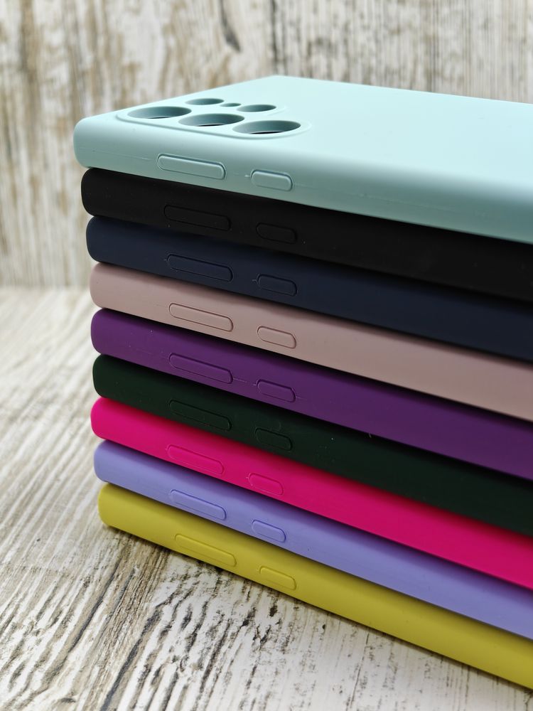 Не пачкаются. Чехол Silicone Case на Samsung S24 Ultra Микрофибра