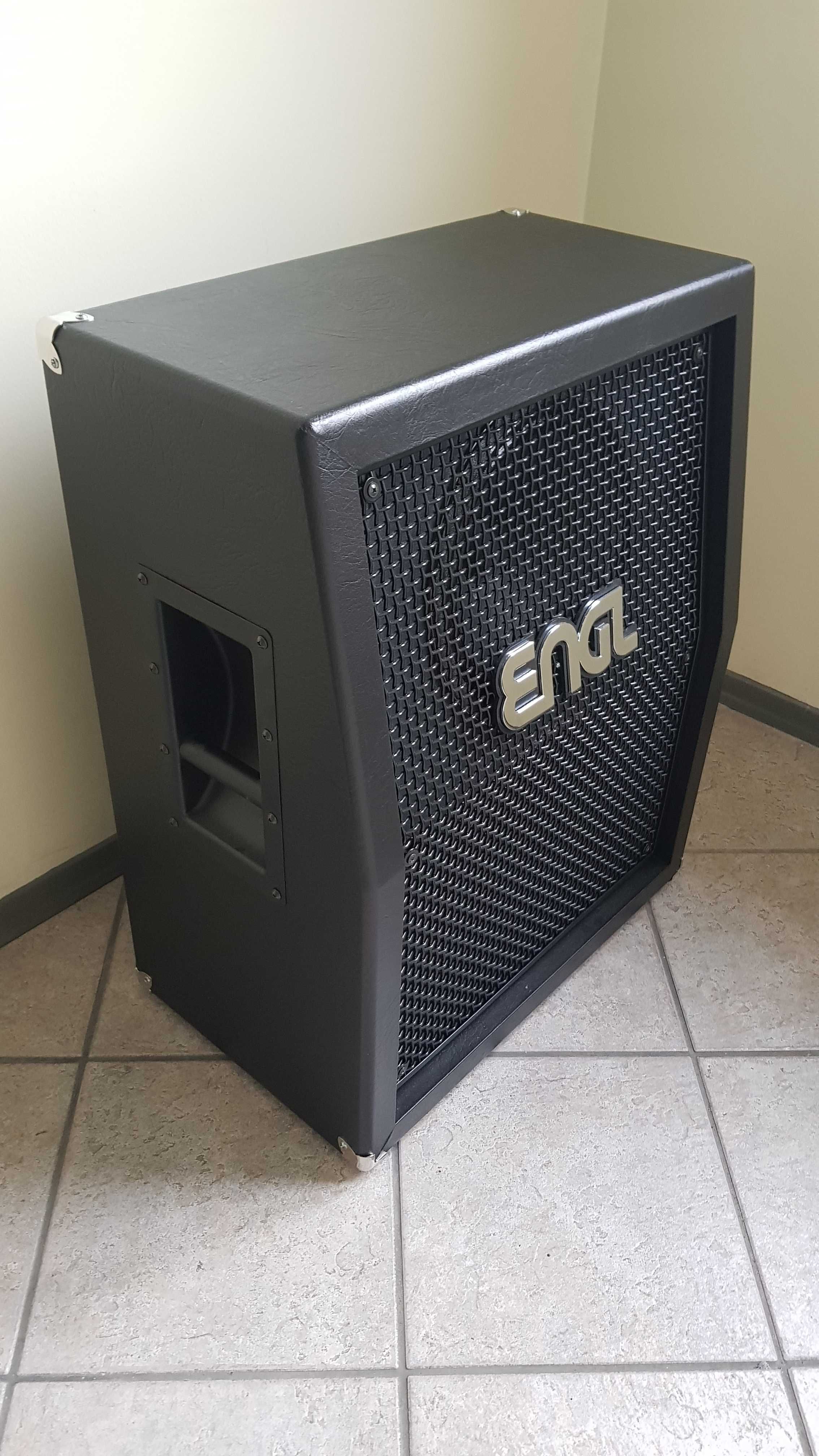 Kolumna ENGL 2x12 PRO Slanted E212VB z pokrowcem