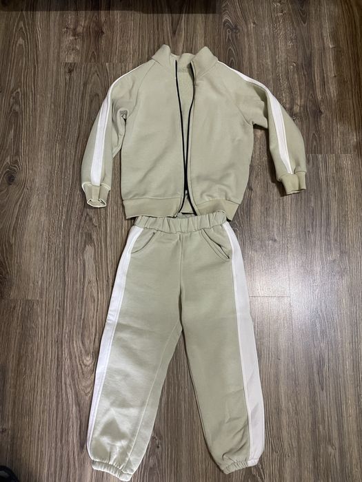 Костюм флісовий дитячий теплий  та велюровий