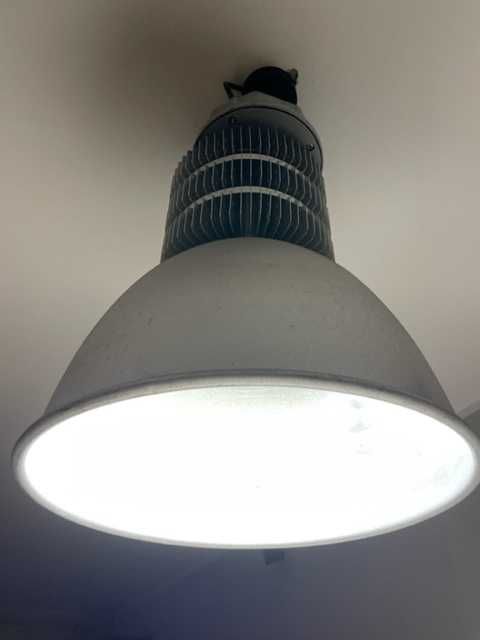 Lampa loft / przemysłowa LED