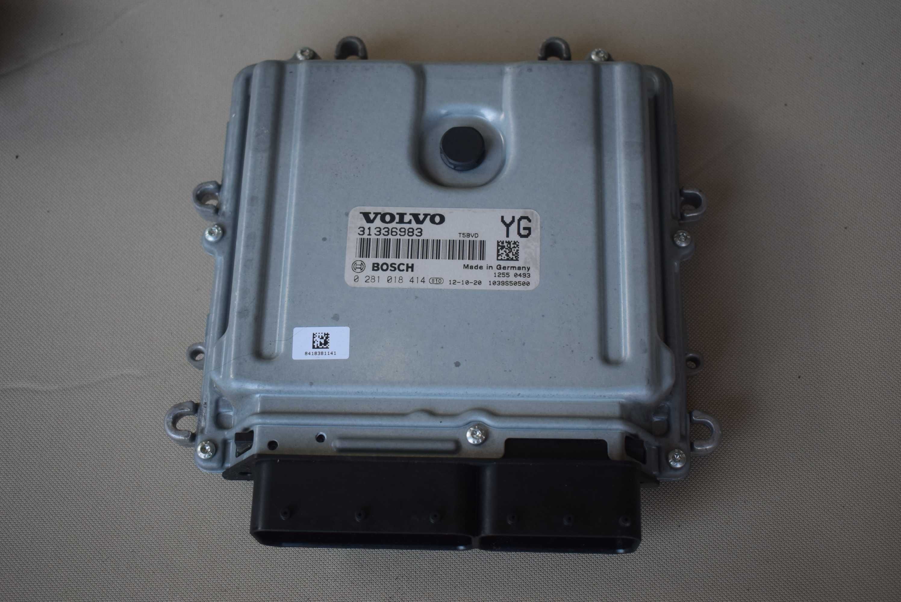Sterownik silnika Volvo V60 S60 2.4 D5 11R.