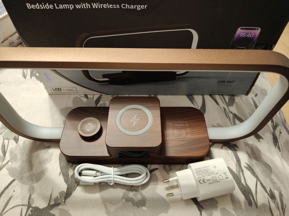 Lampka z ładowarką