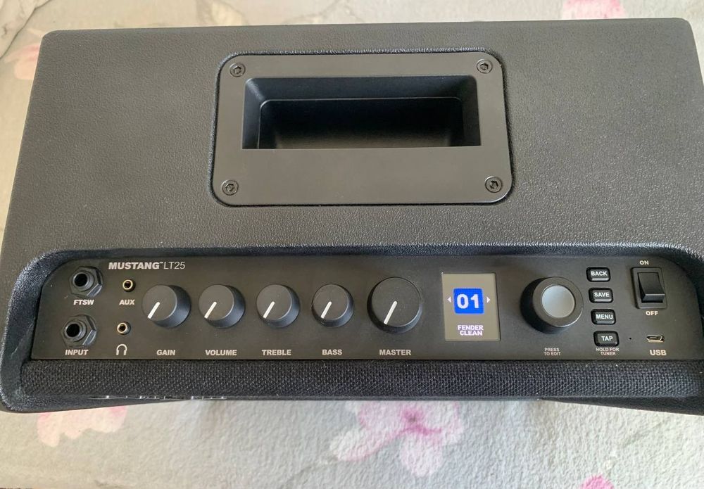 Fender Mustang LT25  wzmacniacz gitarowy