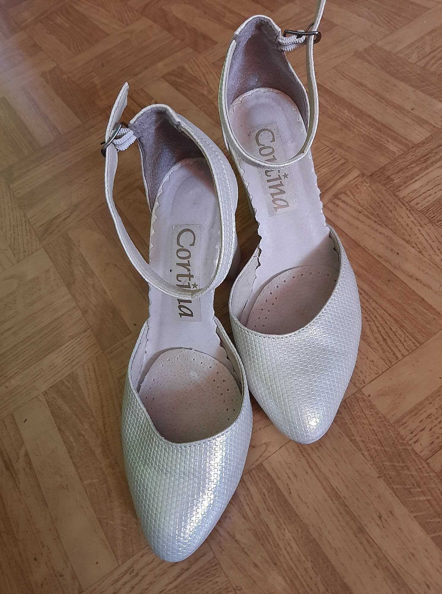 Buty ślubne rozmiar 35