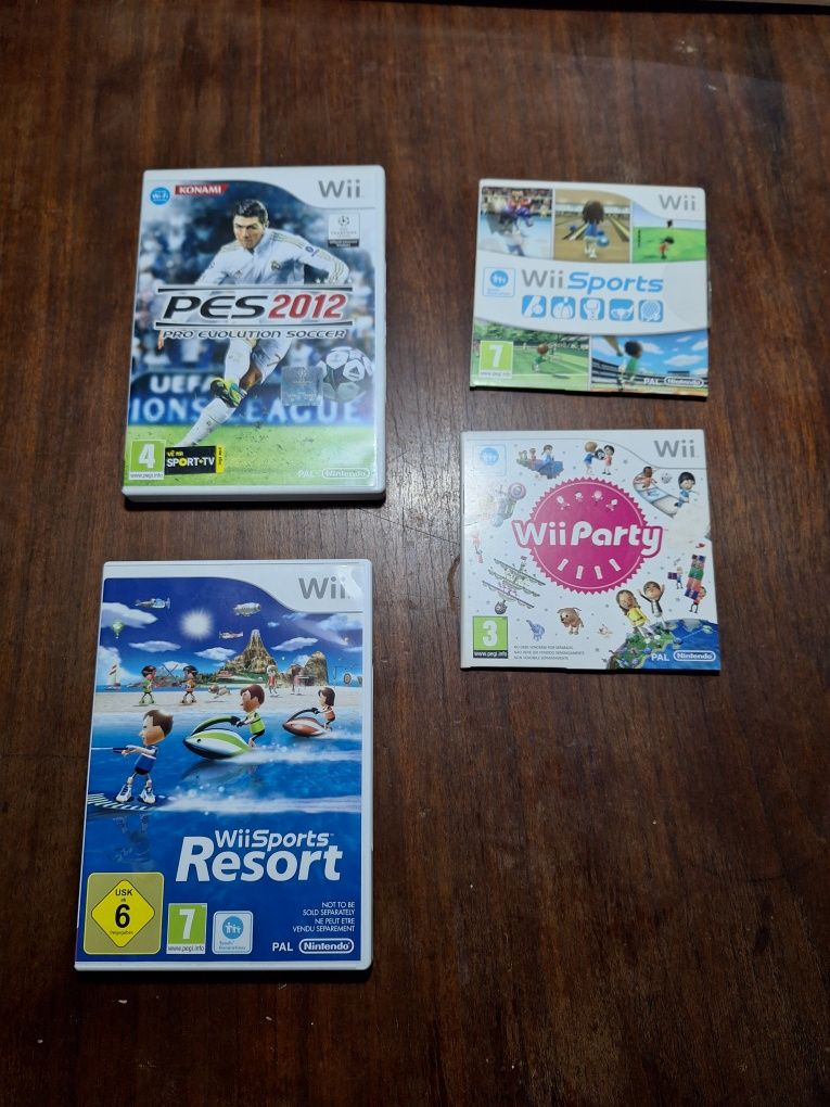 Wii com jogos e acessórios