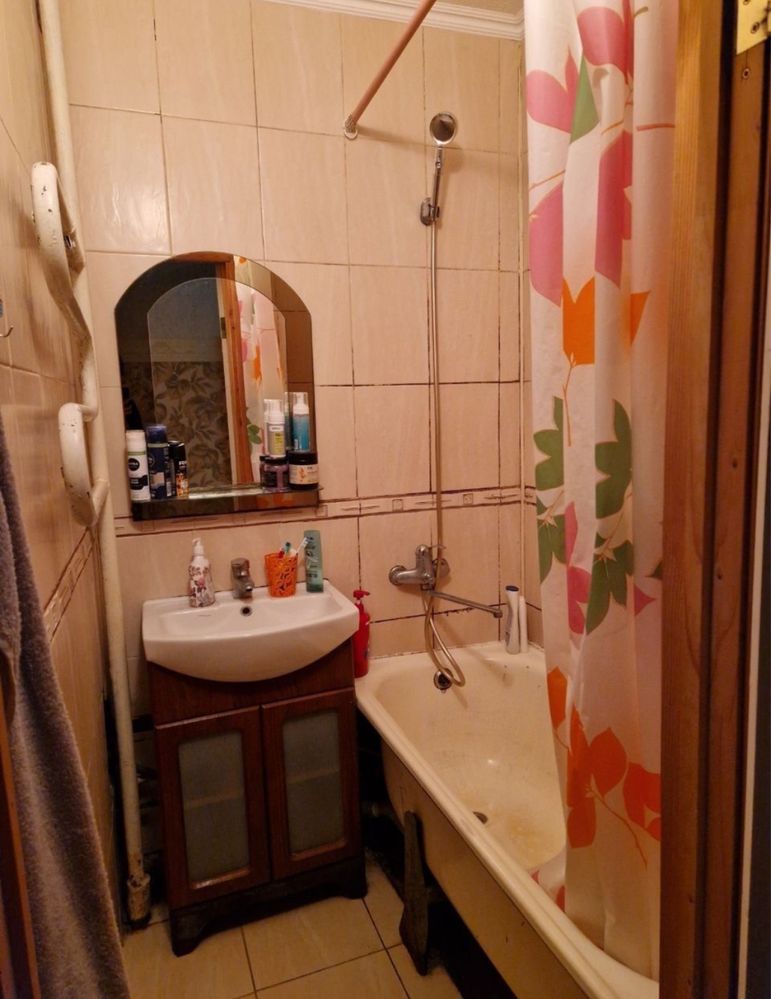 Продаж 2к квартири вул. Якуба Коласа Житомирська 50 кв м Святошин