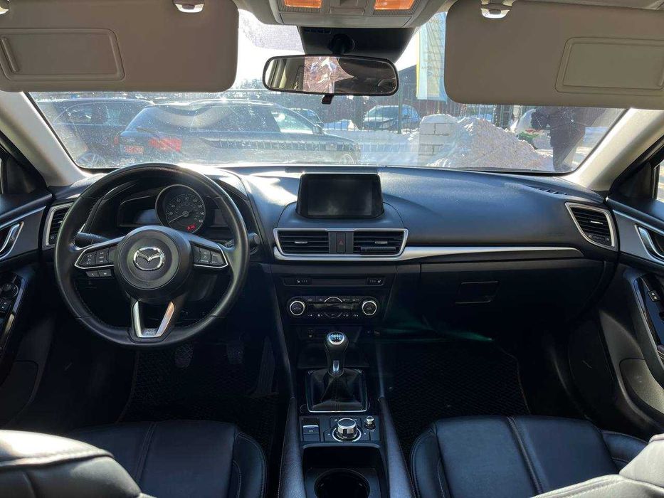 Пропонуємо авто в оренду Мазду 3 2017року,або під виплату