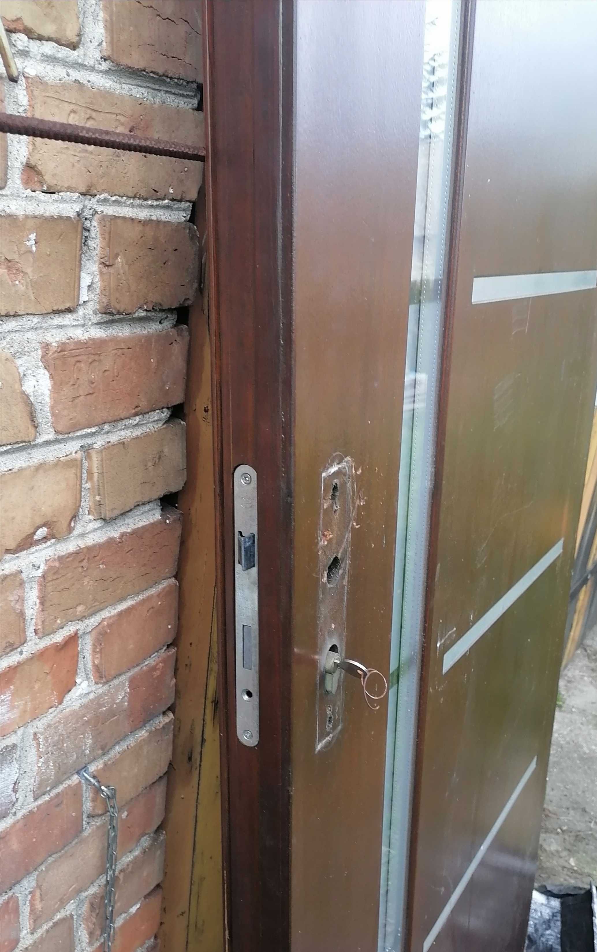 Drzwi drewniane wejsciowe frontowe 90x204cm