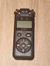 TASCAM DR-05X - Ręczny rejestrator stereo z interf