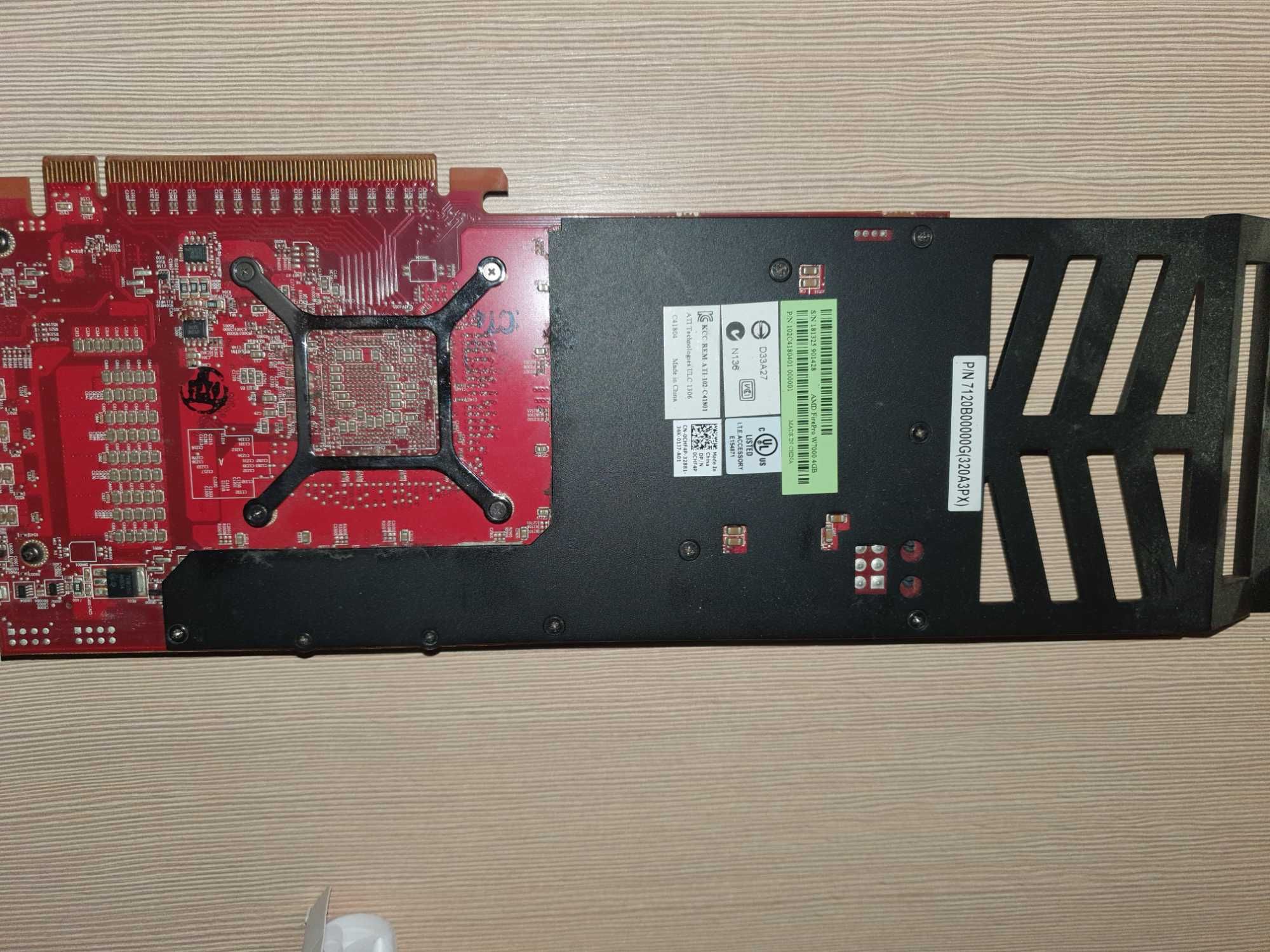AMD FirePro W7000 4GB