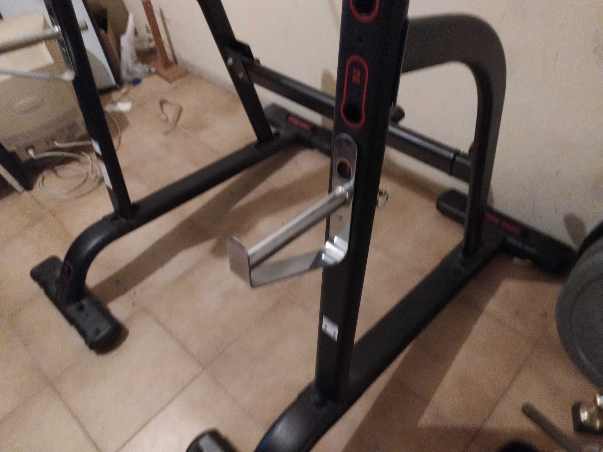 Rack Domyos para Agachamento e Supino com 4 J-Hooks (Desmontável)