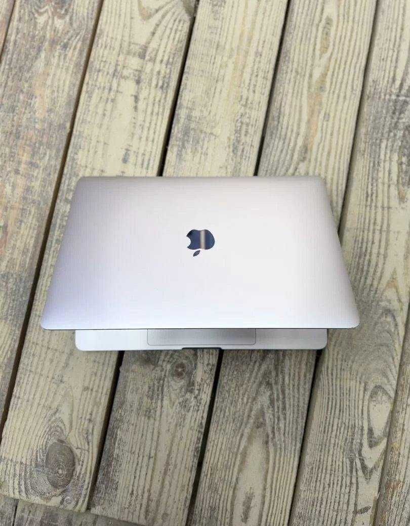 Apple macbook pro 13 M2 8/256 (2022) Space Gray