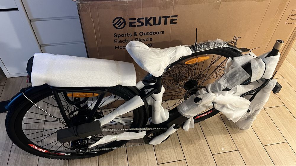 Rower elektryczny Eskute 28" Bafang 14,5 Ah
