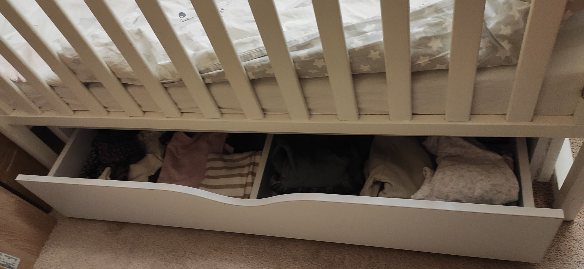 Детская кровать Верес белая с маятником