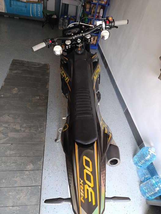 Продам кові Макс 300 2025 року