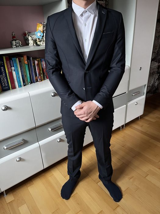 Sprzedam męski garnitur