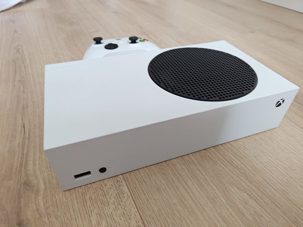 Xbox Series S 512 ssd bdb stan gwarancja