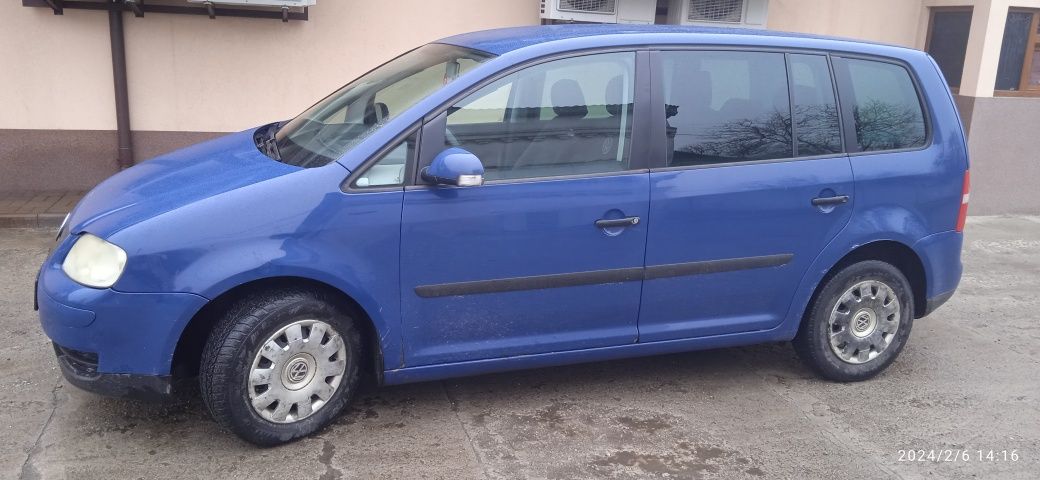 Volkswagen Touran 2003