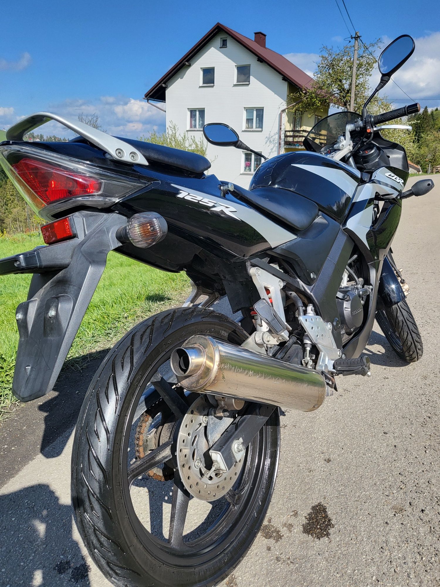 Honda CBR 125r 39