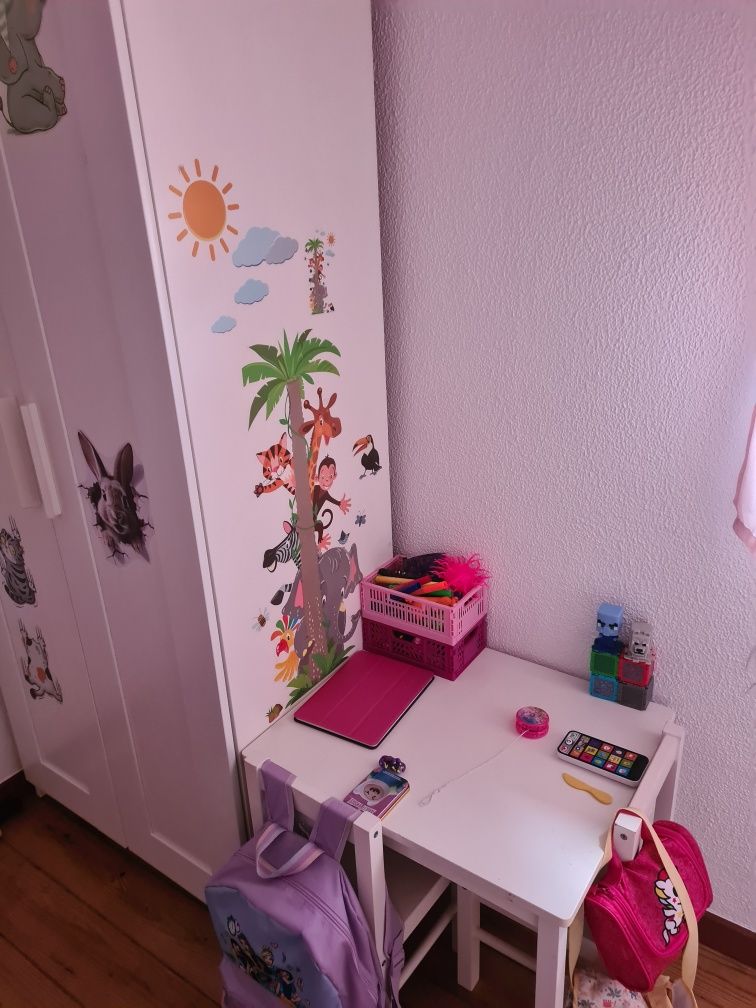 Mobilia de quarto de criança