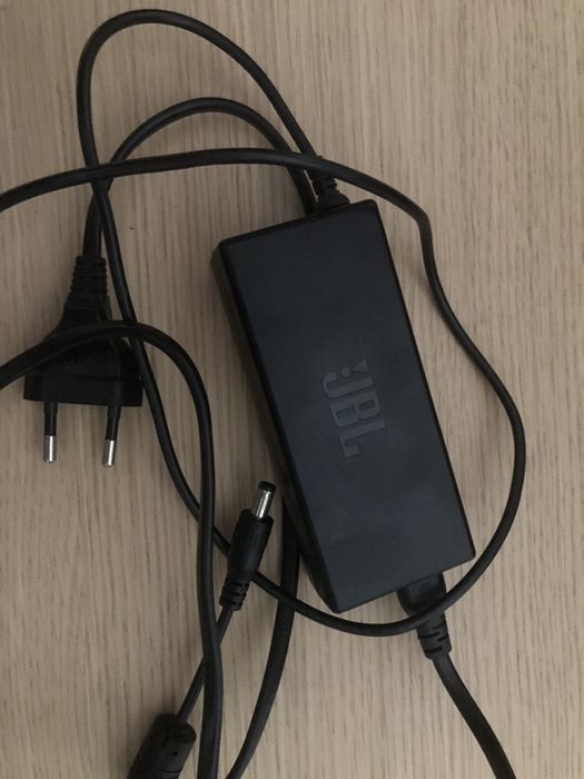 Columa JBL XTREME c/ caixa original+ bolsa de transporte