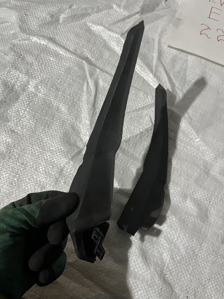 Bolt euv 22-23 рік уголок жабо