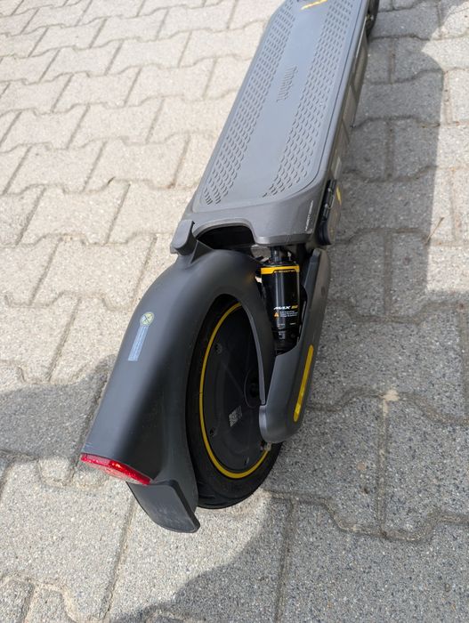 Ninebot G2 MAX 70km amortyzacja
