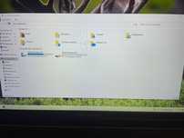 Sprzedam laptopa Medion