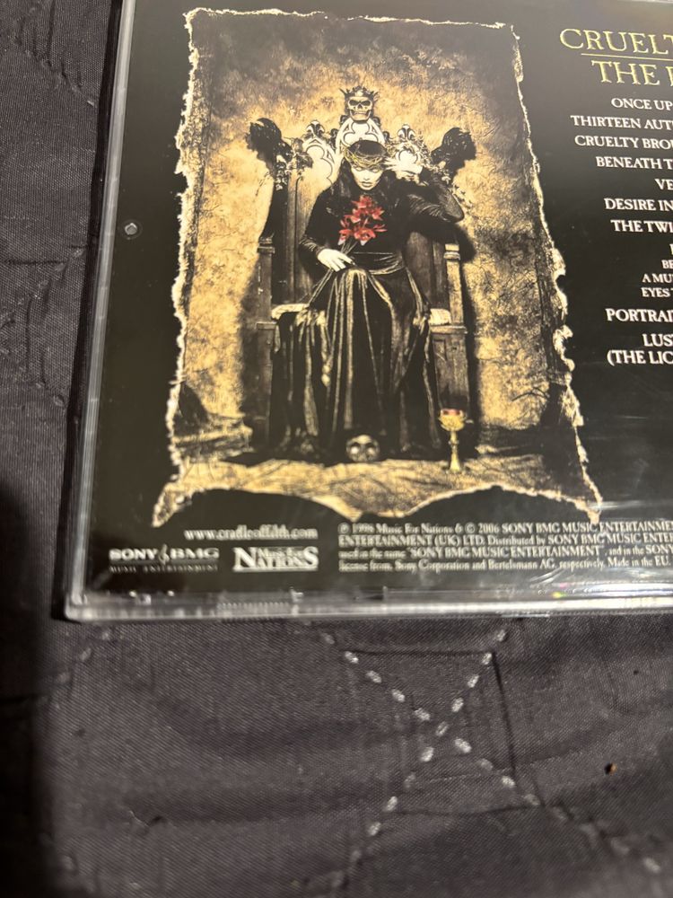 Cradle of Filth- Cruelty and the Beast cd