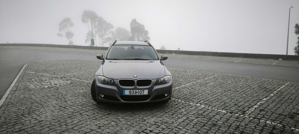 BMW 318d Touring 2009 – Excelente Estado!