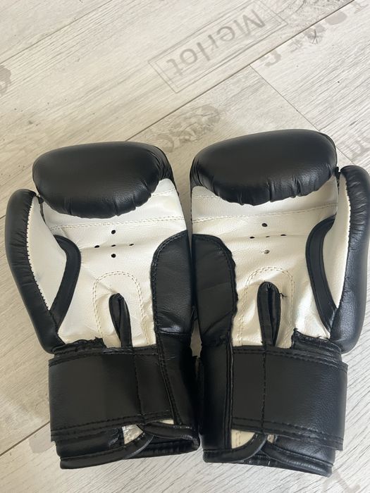 Рукавички боксерські Everlast еко-шкіра на липучці, 6 унцій,