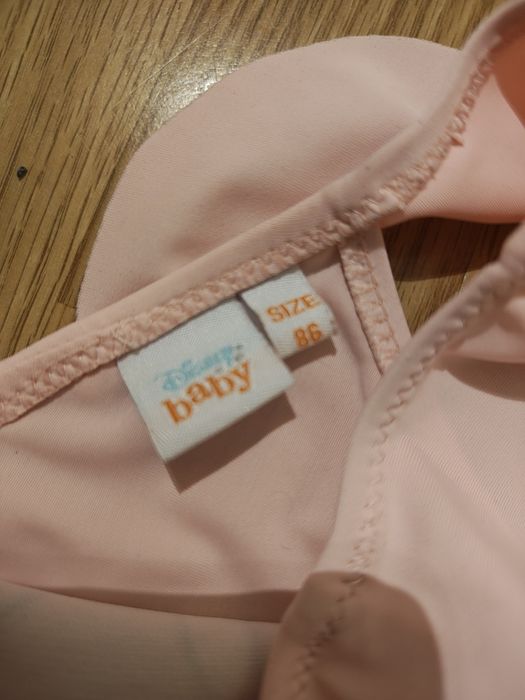 Jednoczęściowy strój kąpielowy dla dziewczynki