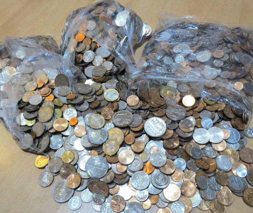 Moedas NOVAS resto rolos - 1€ cada (v. descrição) Aceito listas faltas