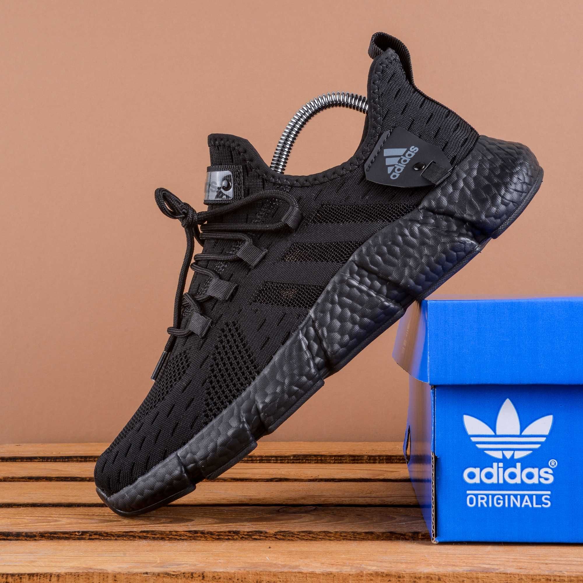 (1889) Чоловічі Легкі Кросівки Adidas Boost повномірні (41-45) адідас