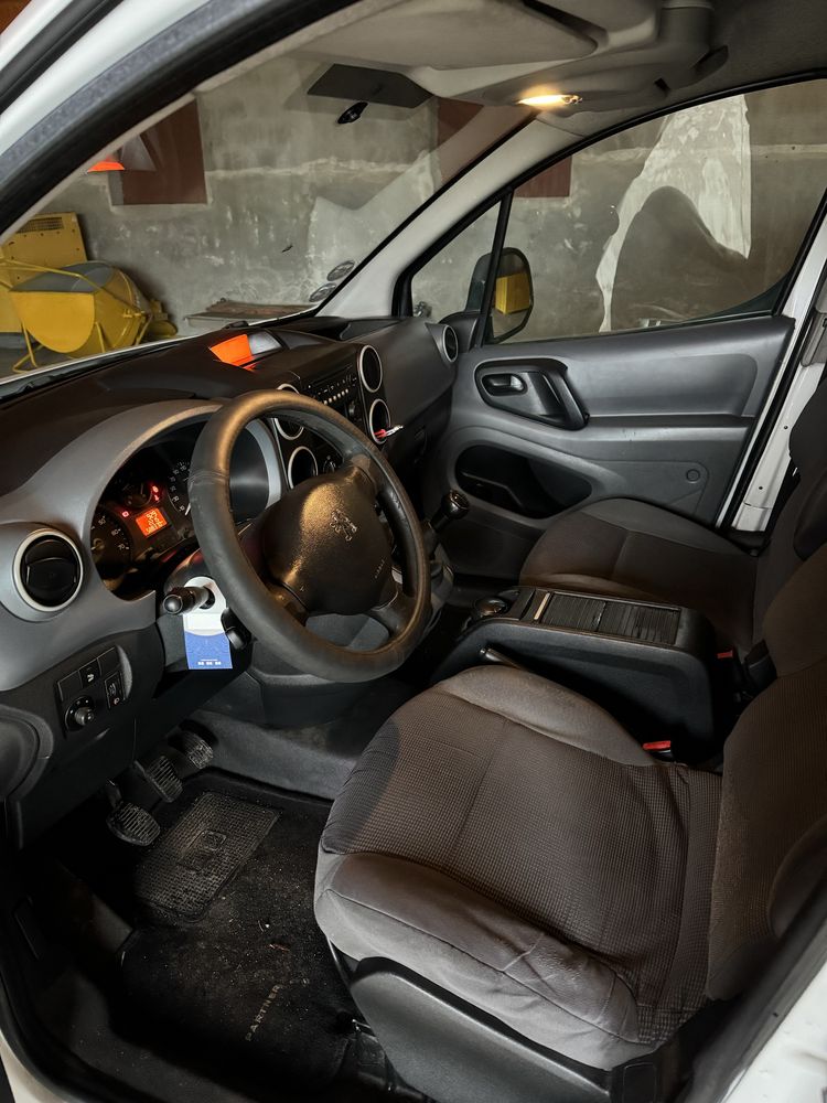 Peugeot Partner longa