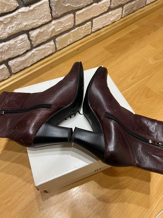 Жіночі ботильйони caprice