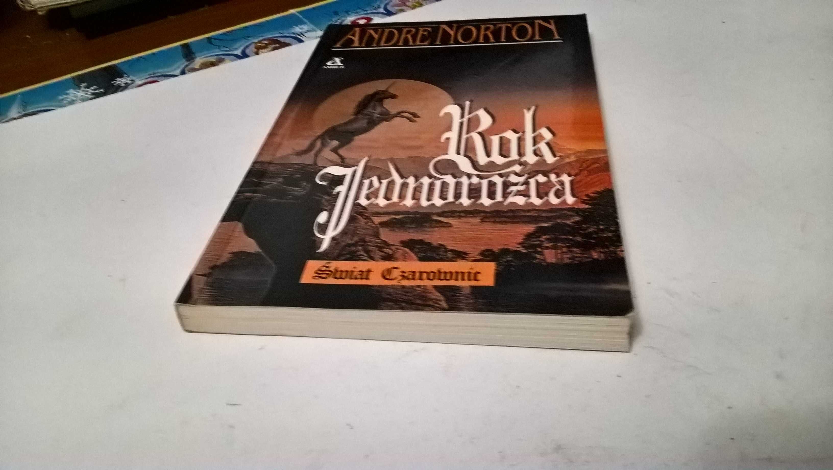 Rok jednorożca Andre Norton