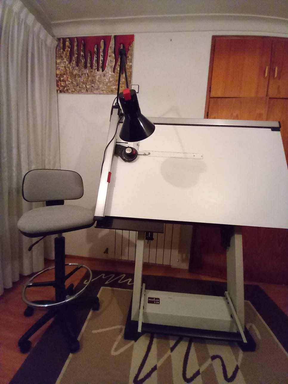 vendo estirador mesa de desenho técnico molin 2.20 e cadeira regulável