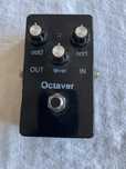 Octaver analogowy do gitary basowej klon bossa