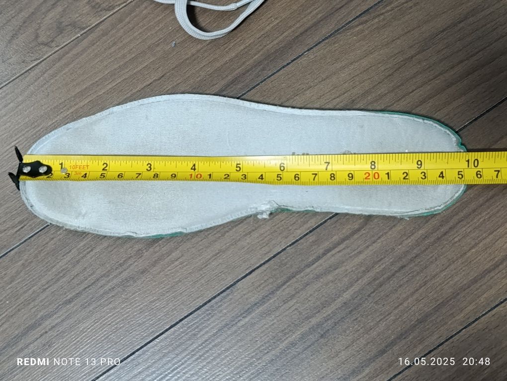 Puma кросівки  39 розмір..