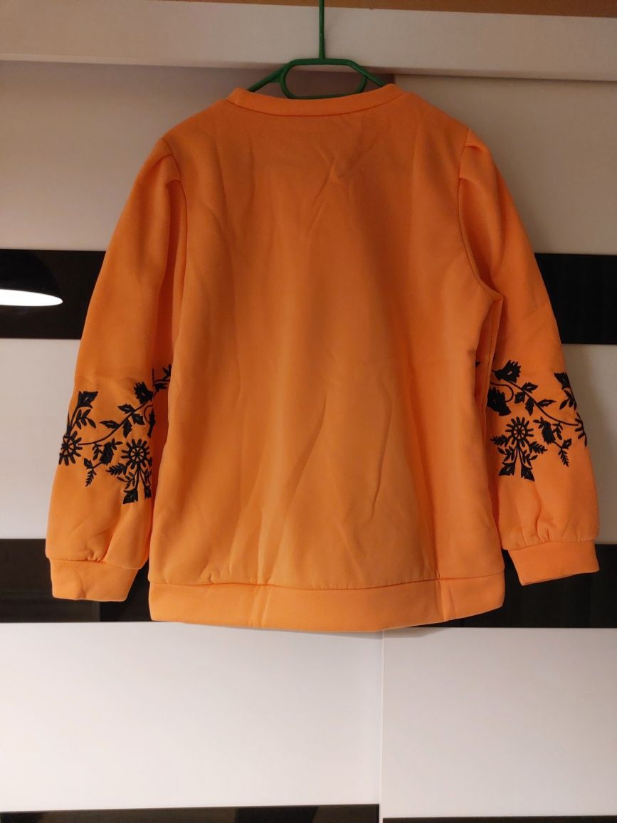 Bluza, bluza damska, bluza ocieplana, haft, casual, rozmiar L. Nowa