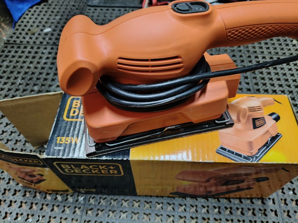 Vendo esta máquina de lixar como nova usada uma vez