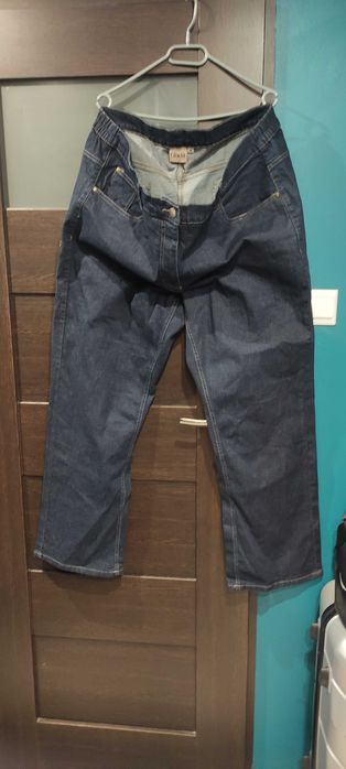 Spodnie długie nowe r. 52