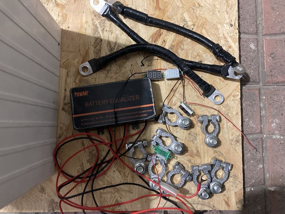 Аккумулятори 6 вольт 180 А.г 4 шт